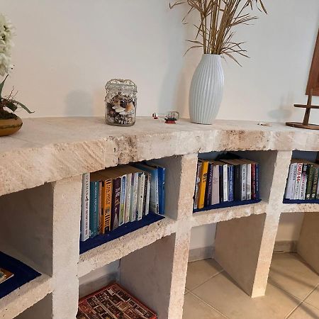 סנטני Villa Sanchez In Strandnahe Mit Pool, Jacuzzi, Klima, Wifi, Gas Bbq מראה חיצוני תמונה