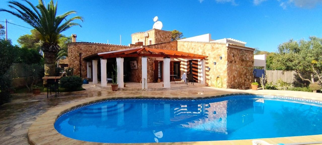 סנטני Villa Sanchez In Strandnahe Mit Pool, Jacuzzi, Klima, Wifi, Gas Bbq מראה חיצוני תמונה