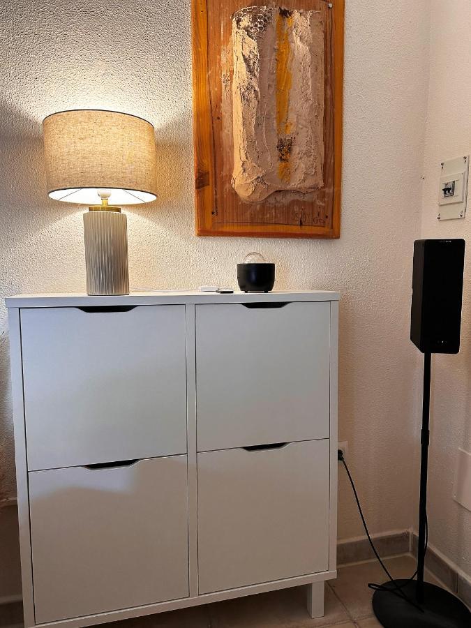 סנטני Villa Sanchez In Strandnahe Mit Pool, Jacuzzi, Klima, Wifi, Gas Bbq מראה חיצוני תמונה